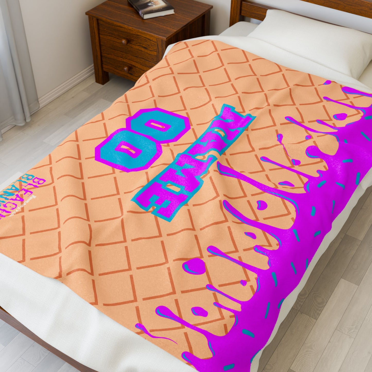 Personalized Ice Cream Cone Plush Blanket - Cozy Custom Throw for Kids & Celebrations